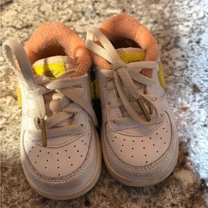 Nike Kids White Sneakers with Yellow Accents